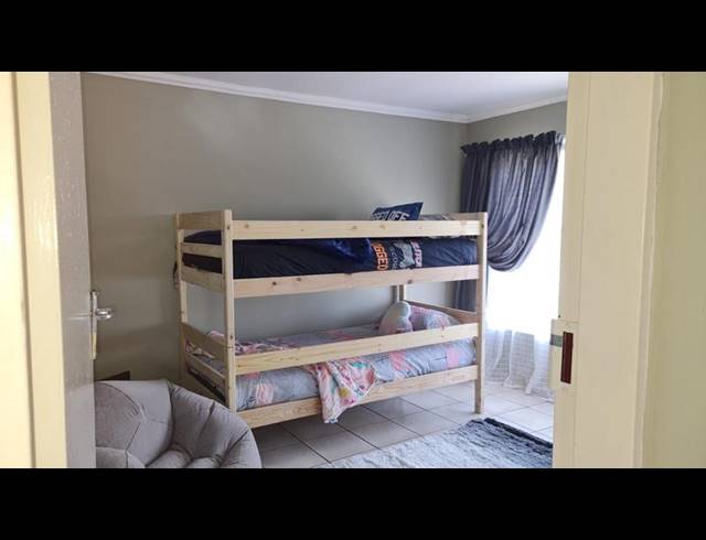 2 BEDROOM PROPERTY TO RENT IN GEDULD